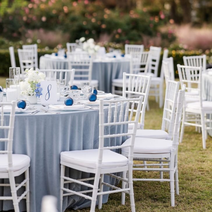 Fresco-Velvet-Blue-White-Chiavari-Two-Fish-Photography-2